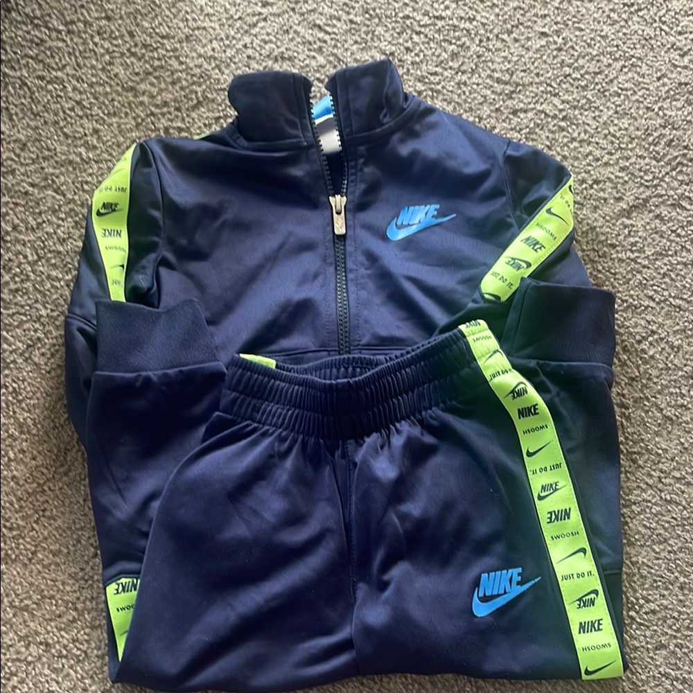 Nike Navy and Neon Green Tracksuit